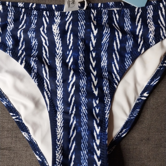 Bikini from Cupshe - Picture 6 of 6